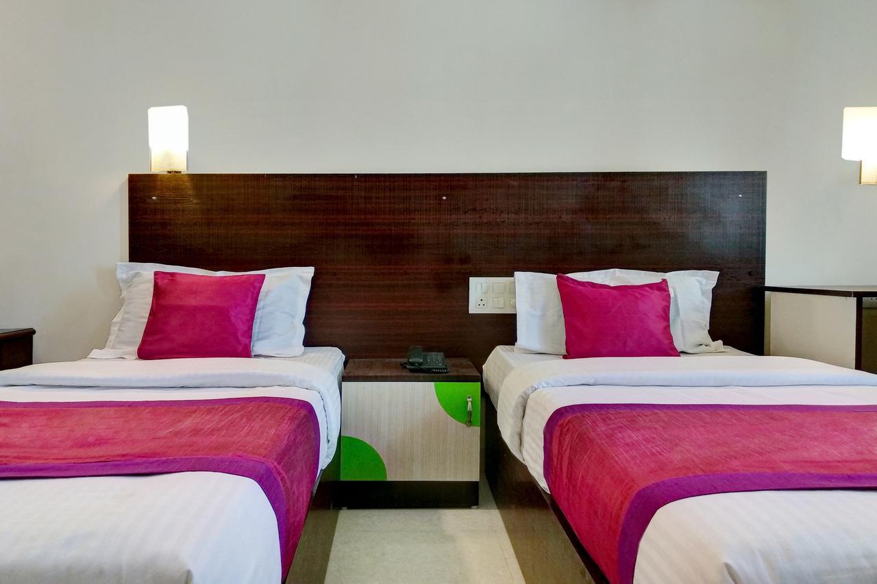 Oyo 11683 Hotel Ymca Bengaluru Kültér fotó